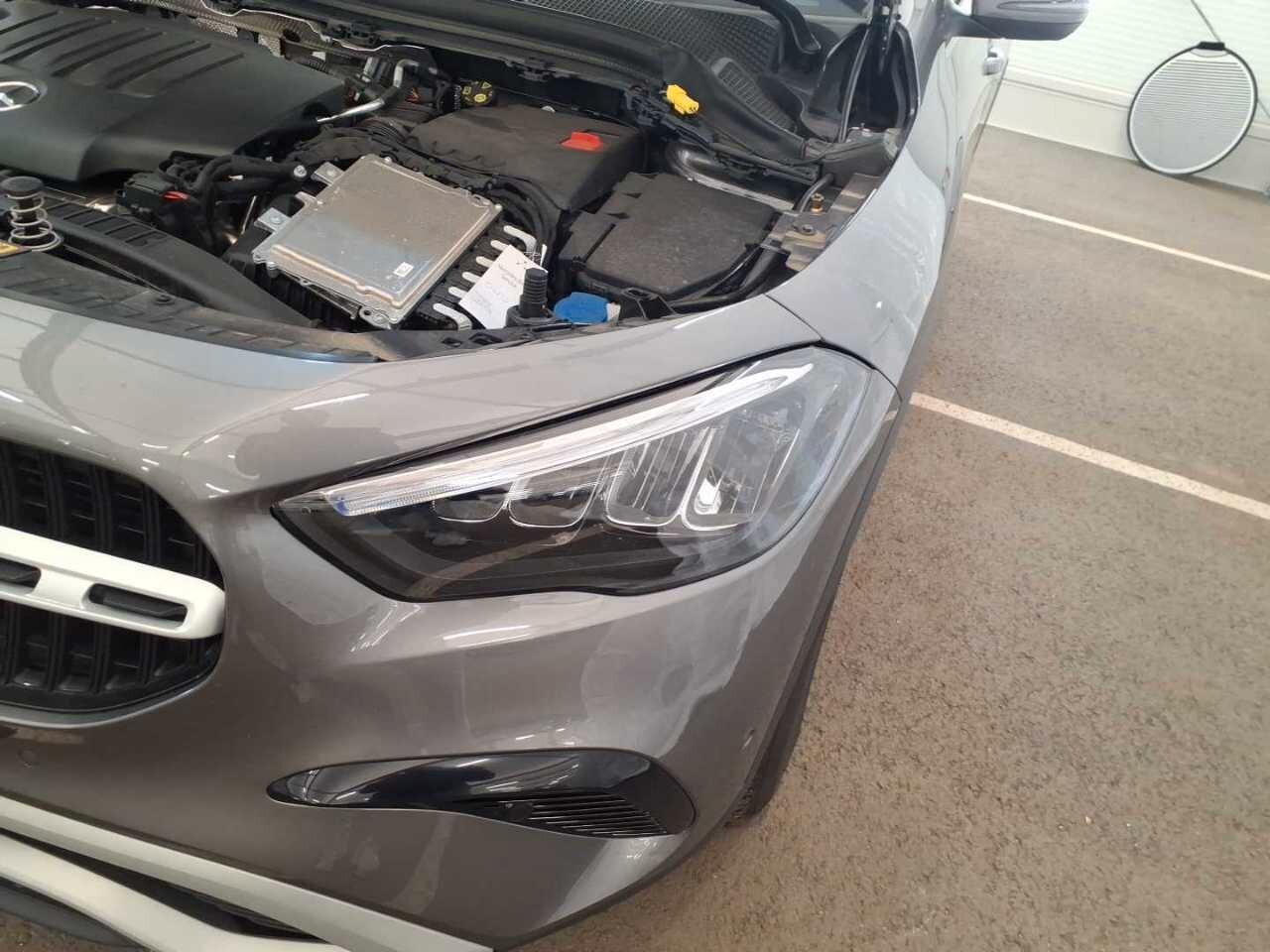 Mercedes-Benz GLA 180 GLA 180 d 8G-DCT (mod. 2025) NAVI + CAMERA + PELLE + LED