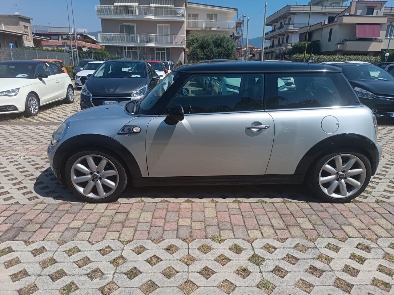 Mini Cooper D 1.6