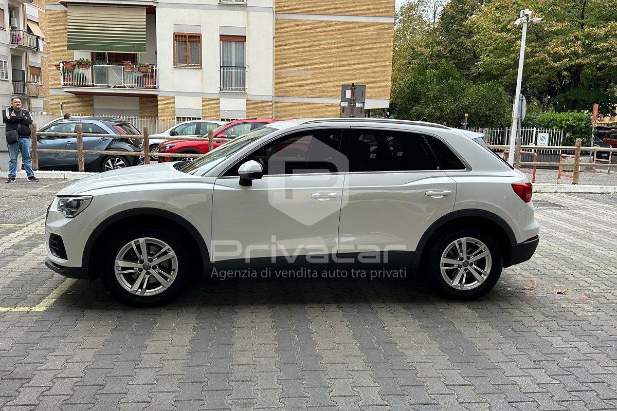 AUDI Q3 35 TFSI S tronic Business Advanced