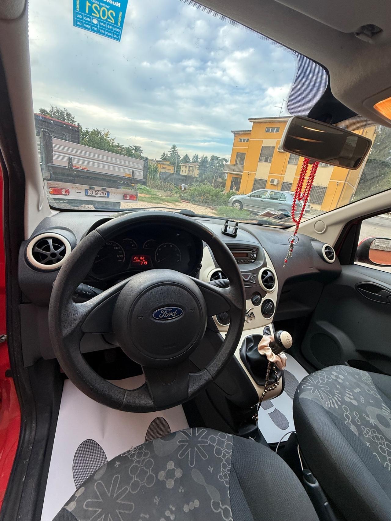 Ford Ka 1.2 8V 69CV Titanium