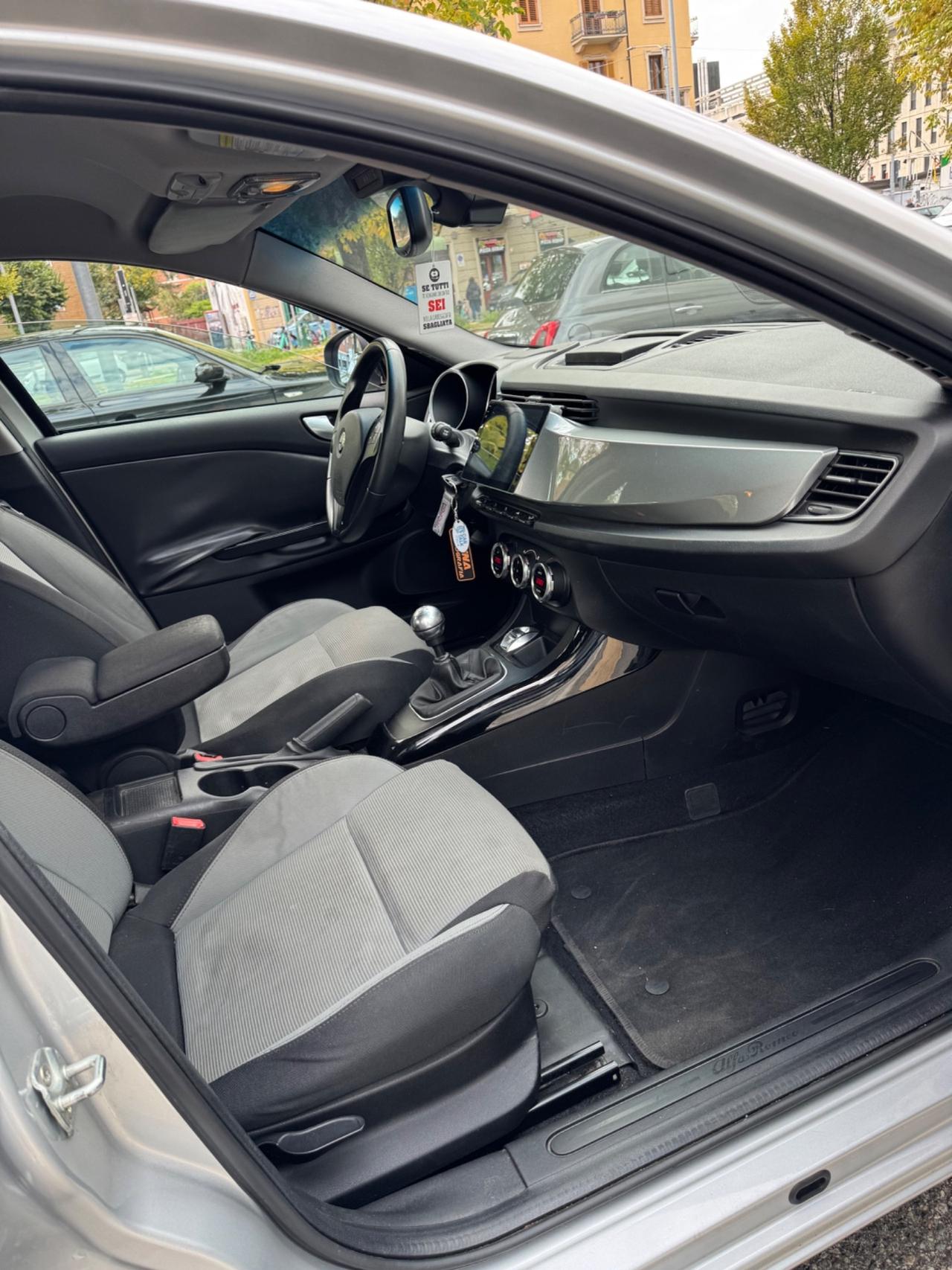 Alfa Romeo Giulietta 1.4 Turbo MultiAir Distinctive