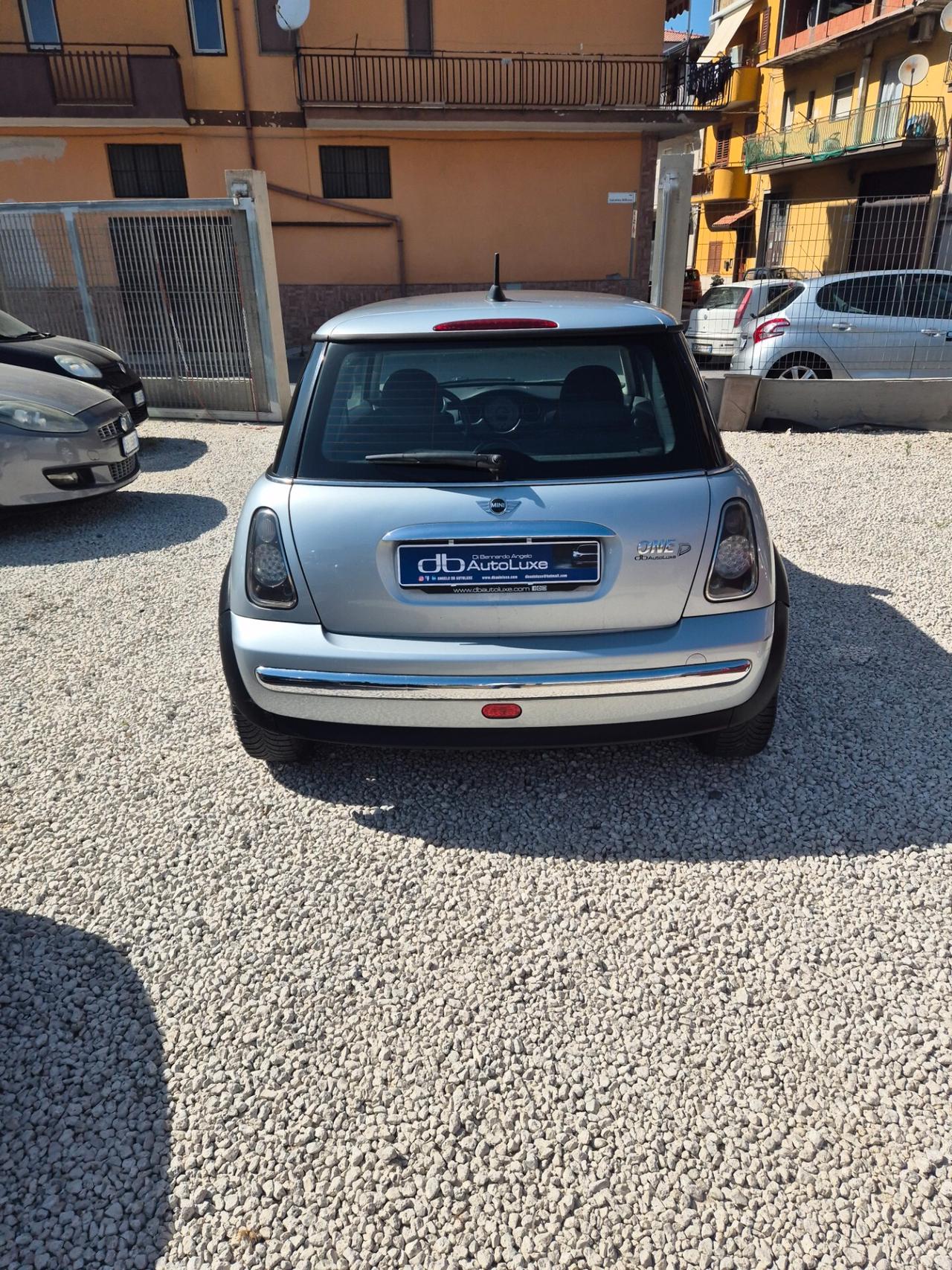 Mini Mini 1.4 tdi One D de luxe
