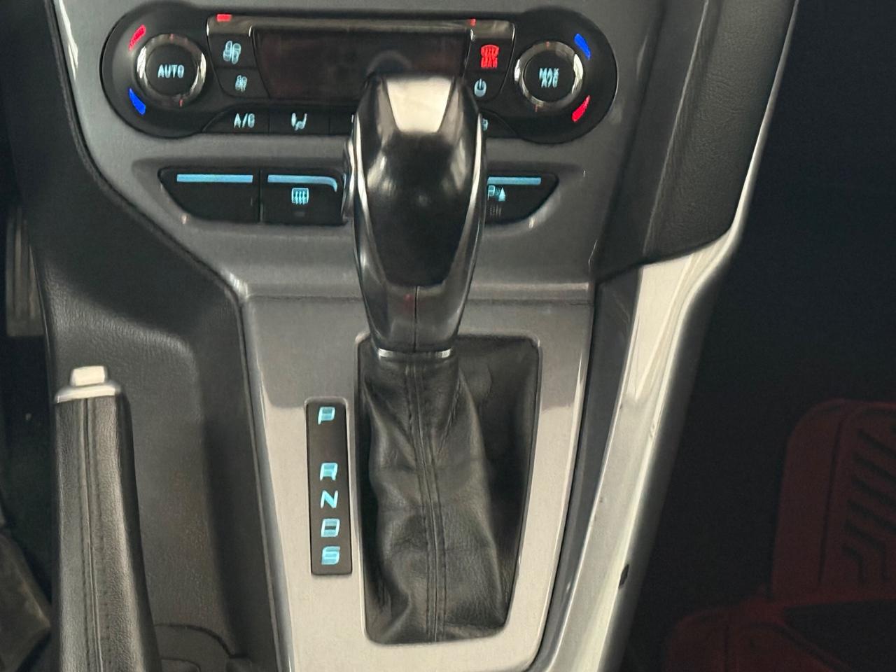 Ford Focus 2.0 TDCi 115 CV Powershift SW Titanium