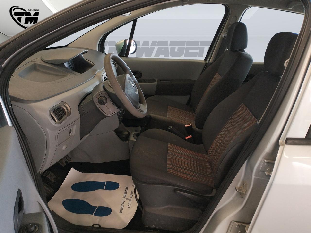 Renault Modus 1.2 16V Dynamique - OPEATORI DEL SETTORE - NEOPATENTATO