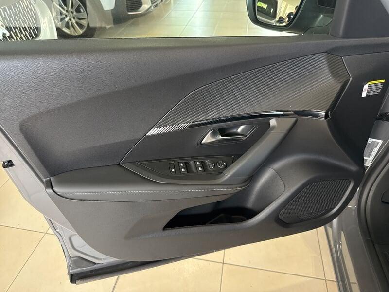 Peugeot 2008 PureTech 100 S&S Allure