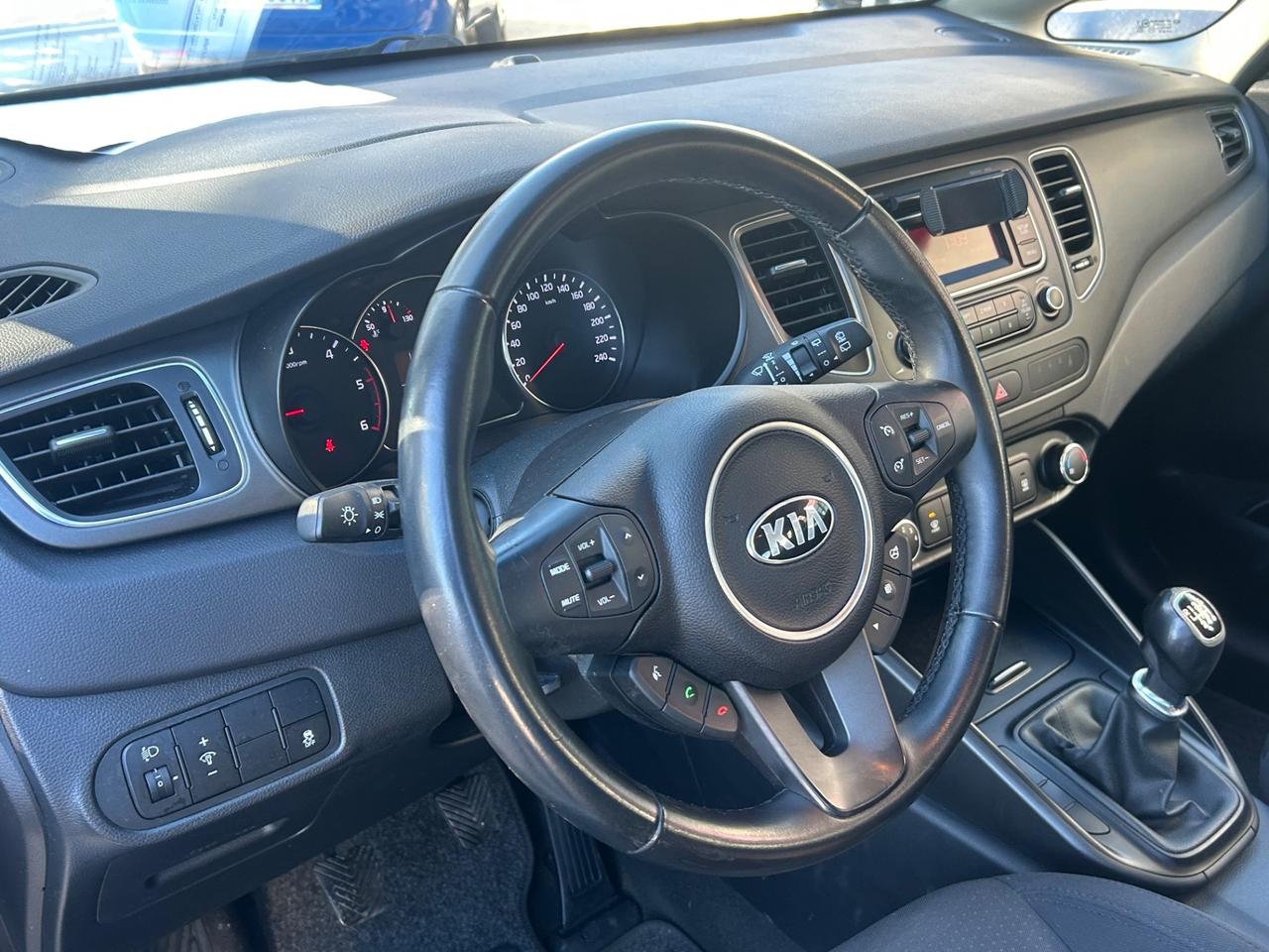 Kia Carens 1.7 CRDi 115 CV Cool