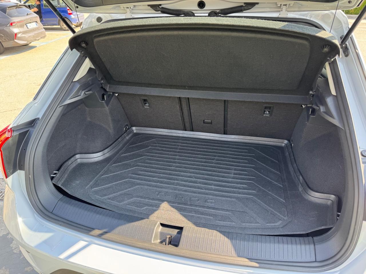 Volkswagen T-Roc 1.6 TDI SCR Advanced VIRTUAL, LED, TELECAMERA