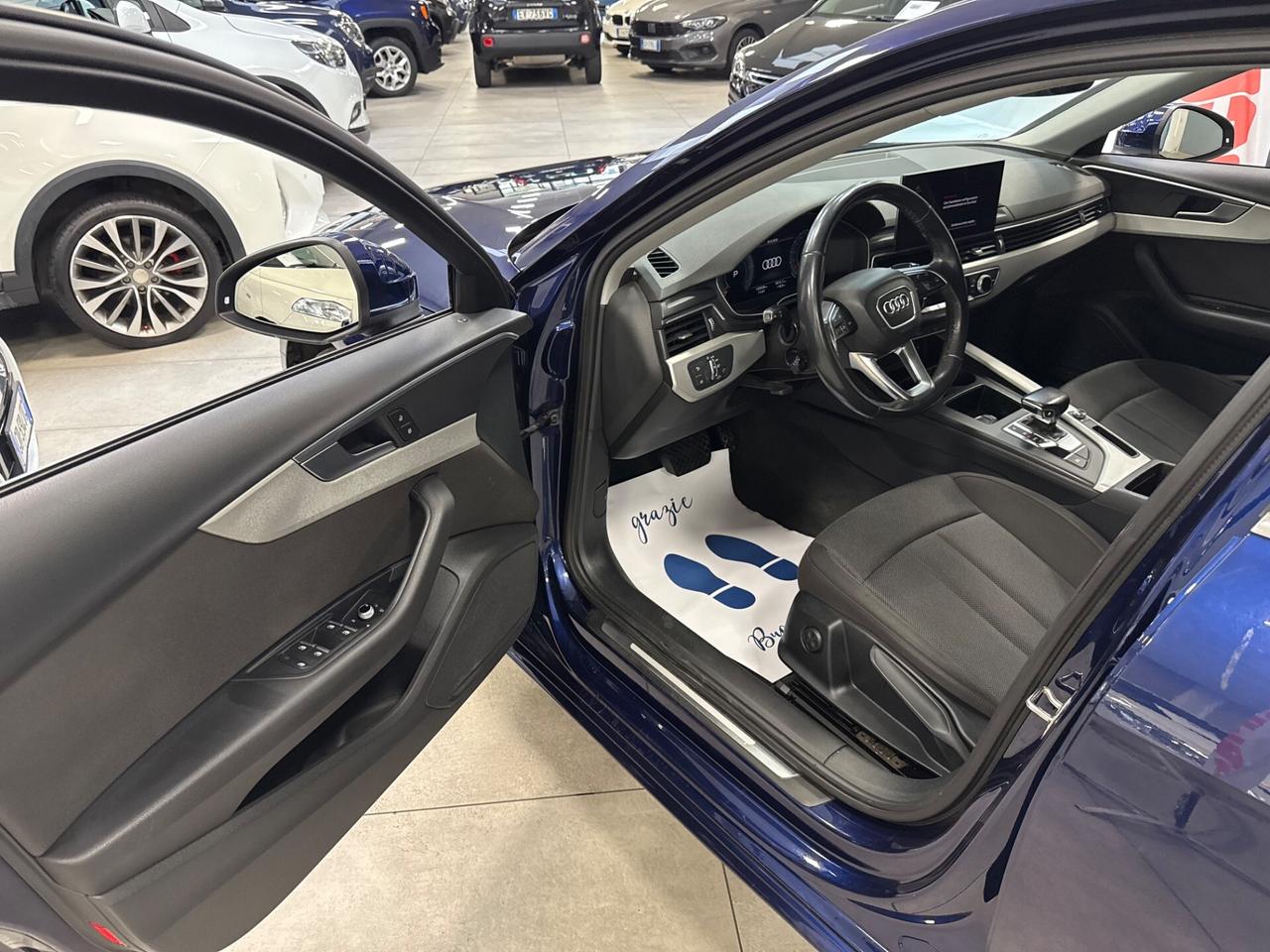 Audi A4 Avant 35 TDI/163 CV S tronic Business Advanced