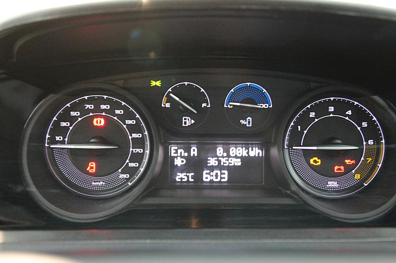 LANCIA YPSILON 1.0 70 CV HYBRID GOLD