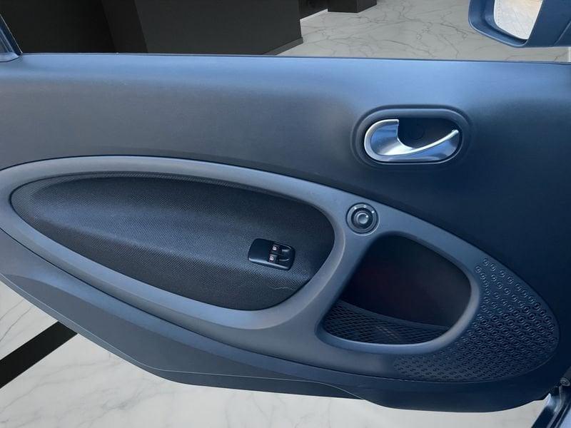 smart EQ Fortwo EQ 60kW prime