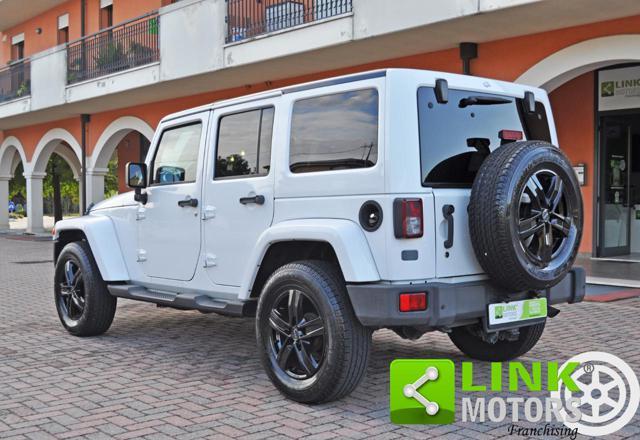 JEEP Wrangler Unlimited 2.8 CRD DPF Sahara Auto