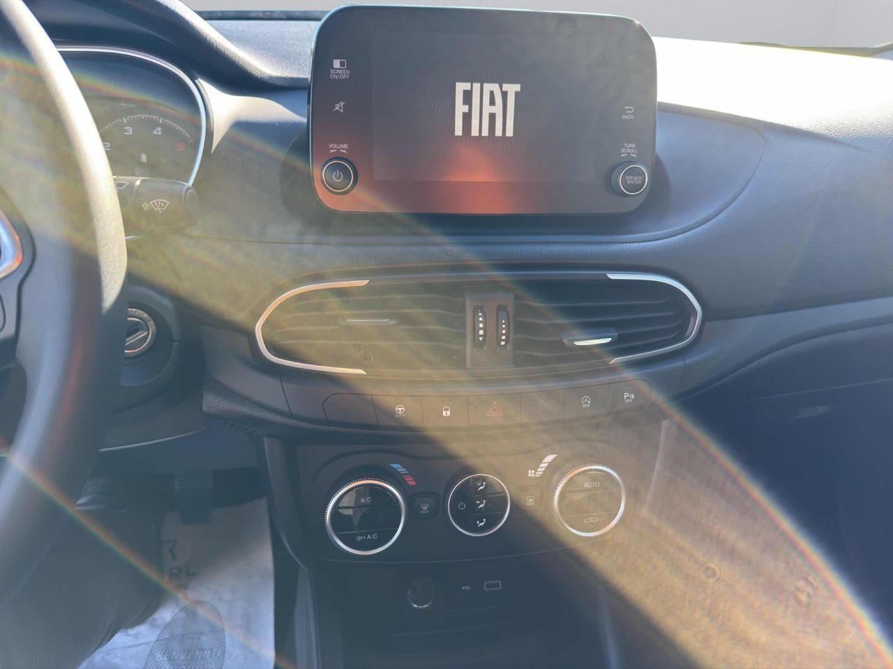 Fiat Tipo 1.3 MJT 95 S.W-SENSORI-CRUISE-NAVI-CERCHI IN LEGA-