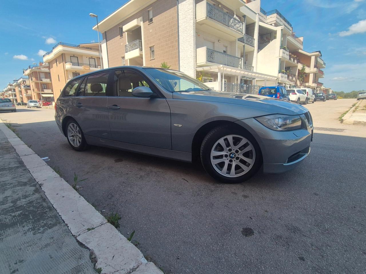 Bmw 320 163cv cambio automatico anno 07