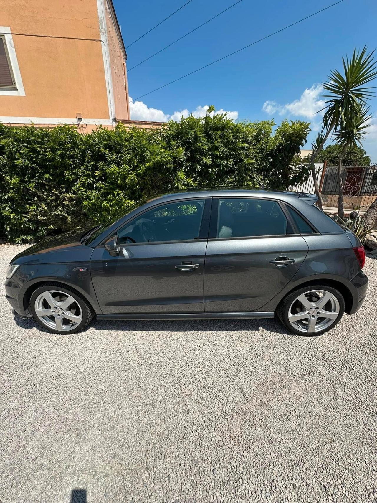 Audi A1 1.4 TDI ultra S tronic Sport