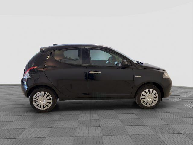 LANCIA Ypsilon Ypsilon 1.0 FireFly 5 porte S&S Hybrid Silver