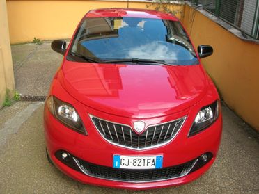 Lancia Ypsilon 1.0 FireFly 5 porte S&S Hybrid Ecochic Gold