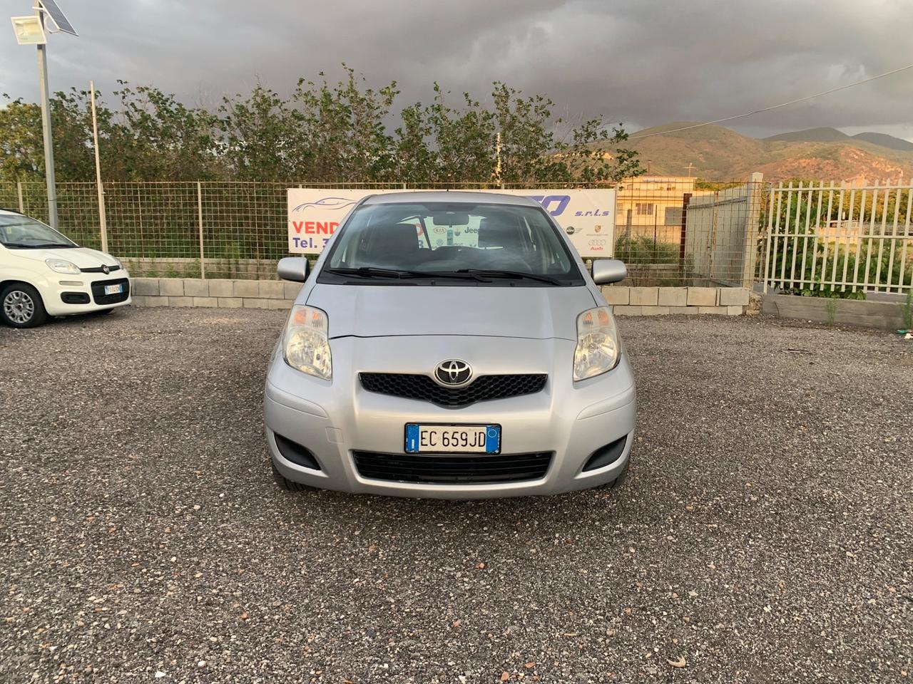 Toyota Yaris 1.0 69cv 5p - 2010