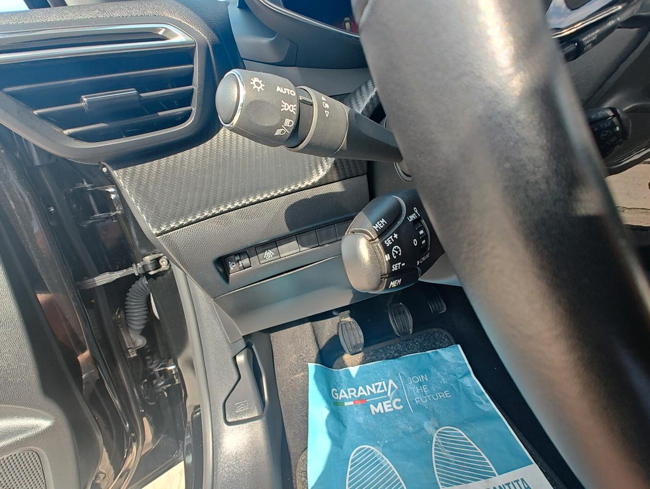PEUGEOT 208 1.5 100 CV S&S 5P. ALLURE NAVI PACK, COCKPIT 3D