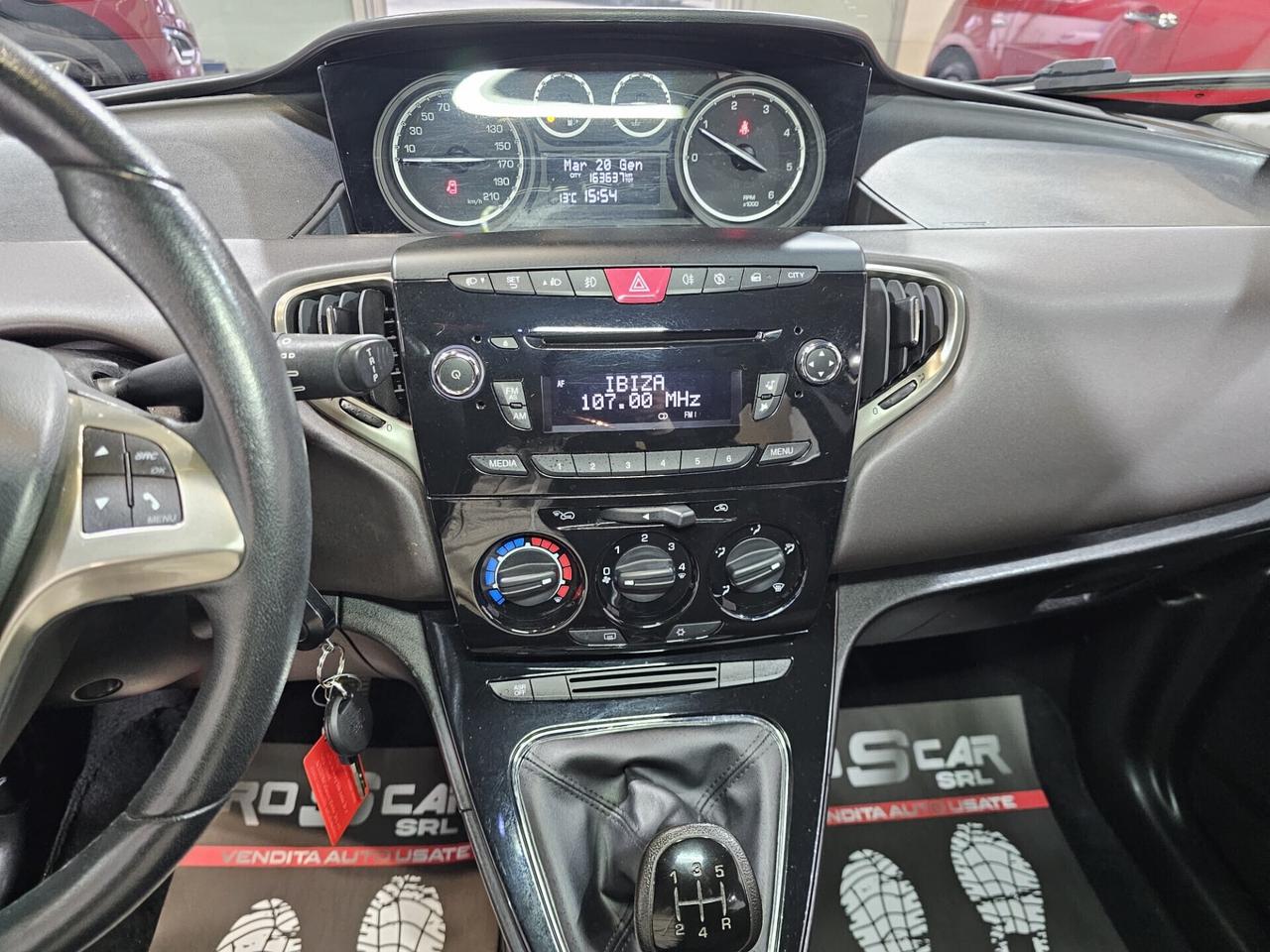 Lancia Ypsilon 1.3 MJT 16V 95cv Gold