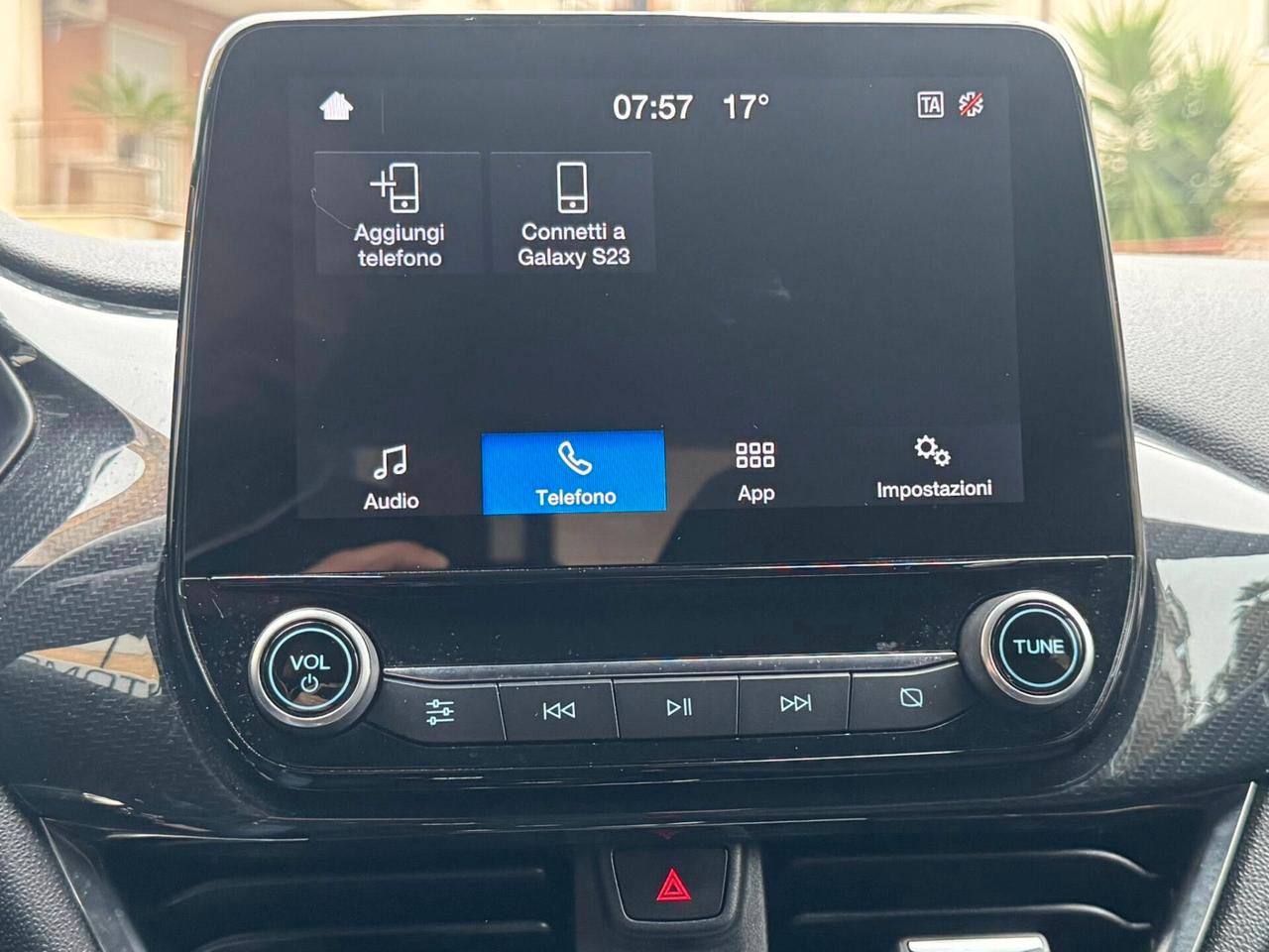 FORD FIESTA 1.5 TDCI 85 CV. NAVI+CERCHI+BIXENO