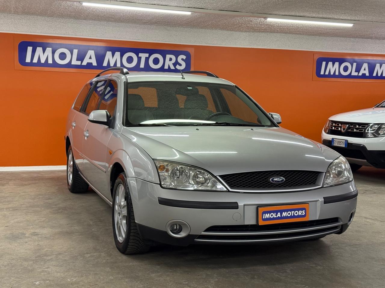 Ford Mondeo 2.0 TDDi cat SW Ghia - 116CV