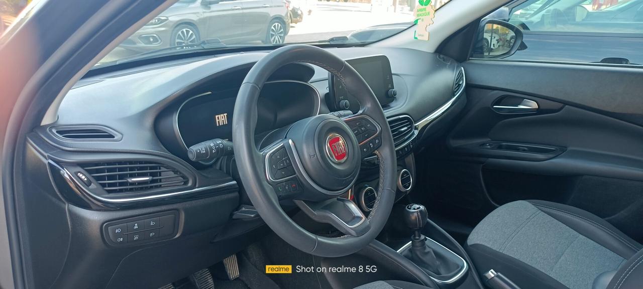 Fiat Tipo 1.6 Mjt S&S 5 porte Cross (AUTO IN CONTO VENDITA)