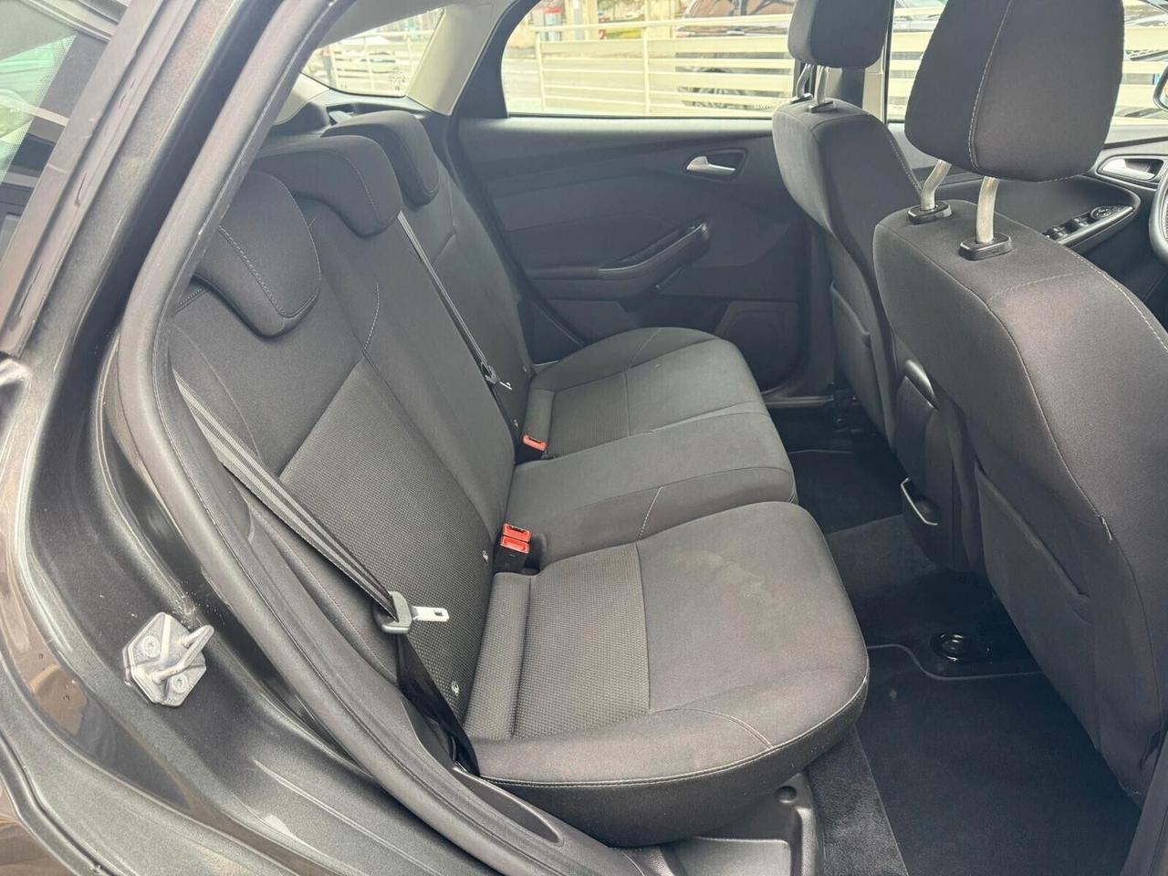 FORD FOCUS 1.5 TDCi 95cv TITANIUM NEOPAT