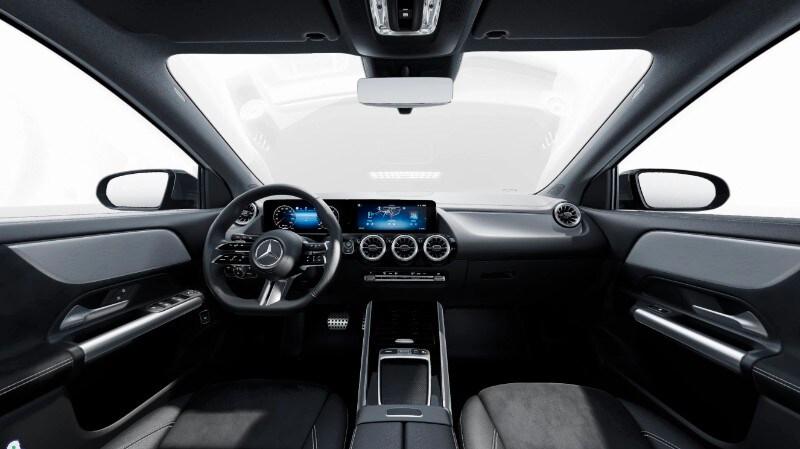 MERCEDES GLA (H247) GLA 200 d Automati...