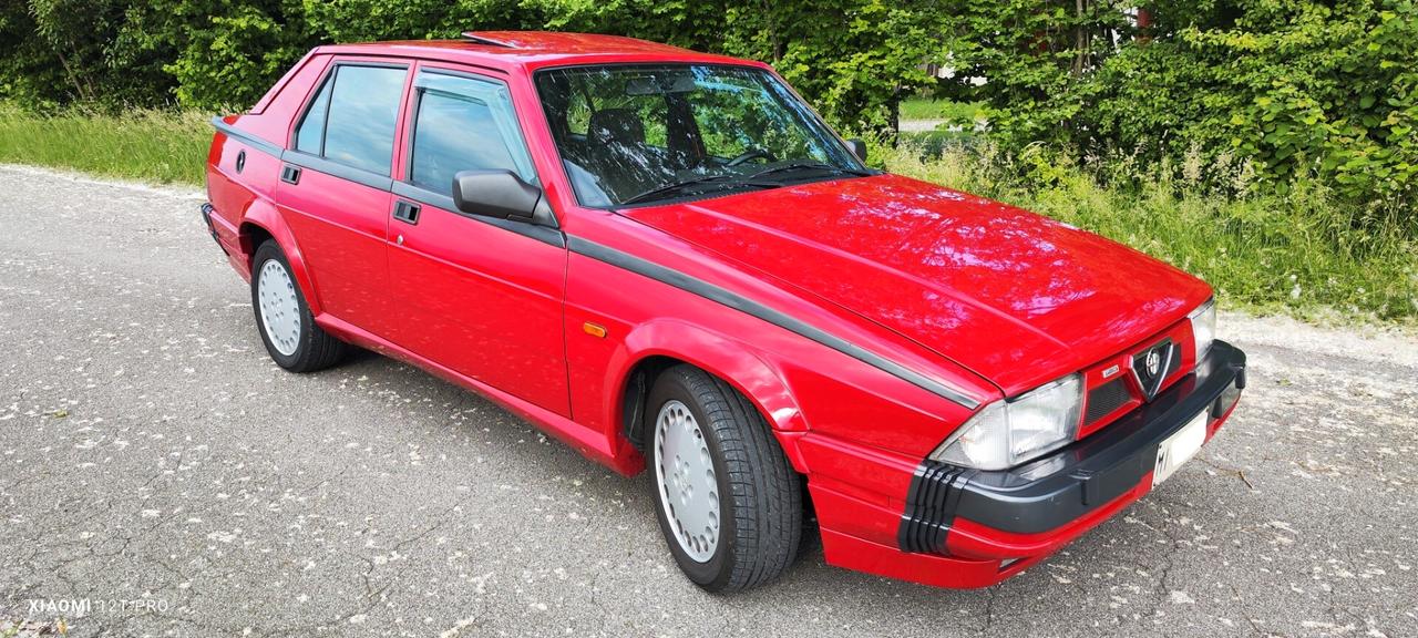 Alfa Romeo 75 1.800 TURBO Q.V (ex ENZO JANNACCI)