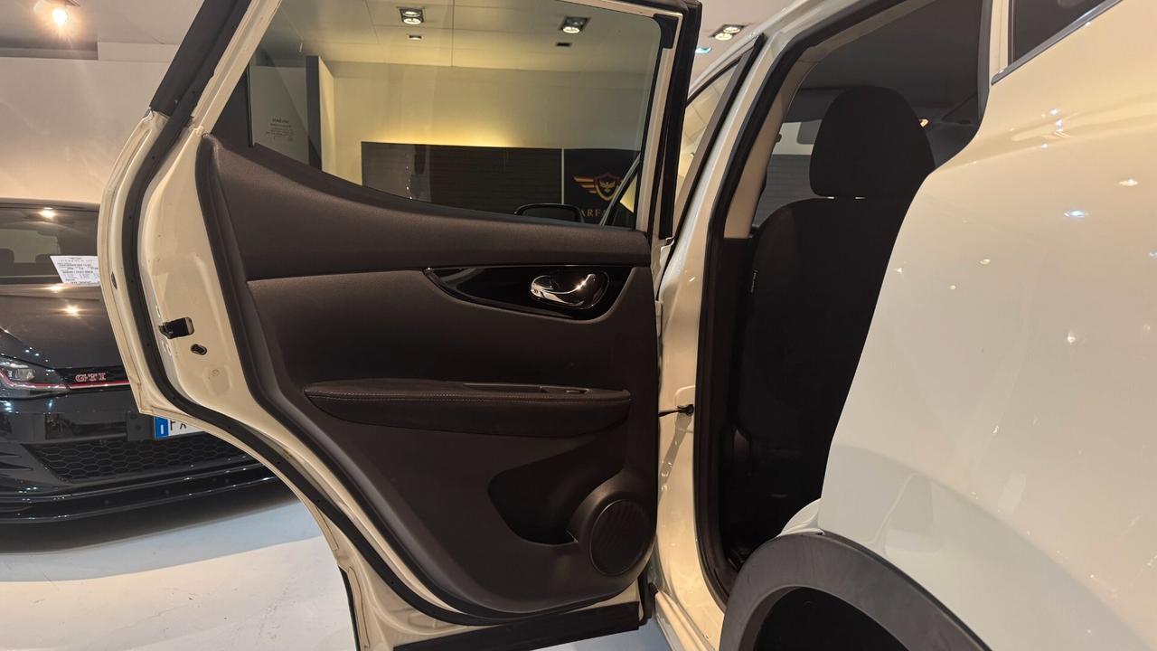NISSAN QASHQAI 1.5 D 110CV - 2014