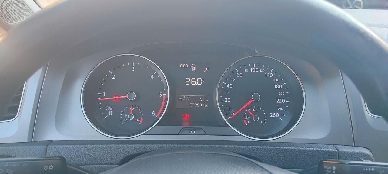 Volkswagen Golf 1.6 TDI 5p. 2015