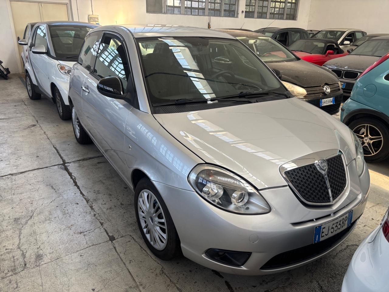 Lancia Ypsilon 1.4 Diva Ecochic GPL