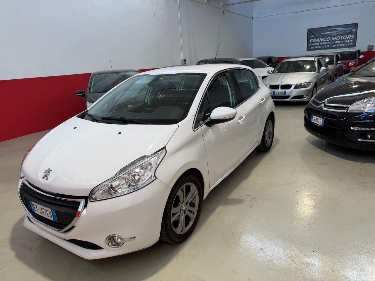 Peugeot 208 PureTech 82 5 porte Allure