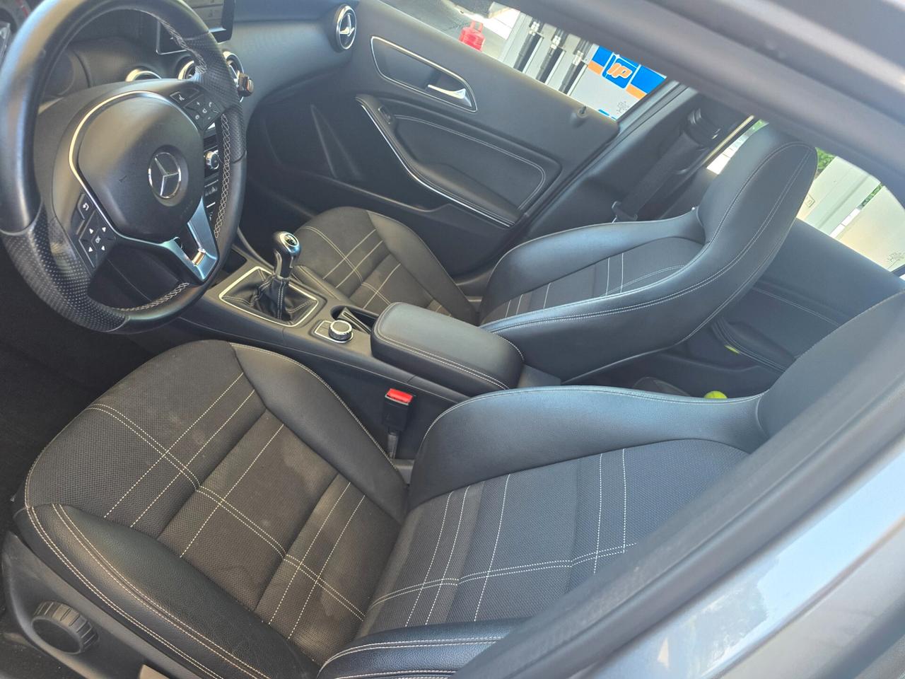 Mercedes-benz A 180 Premium