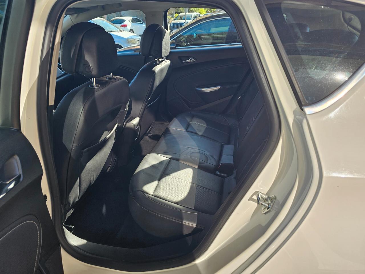 Opel Astra 2.0 CDTI 165CV 5 porte Cosmo S
