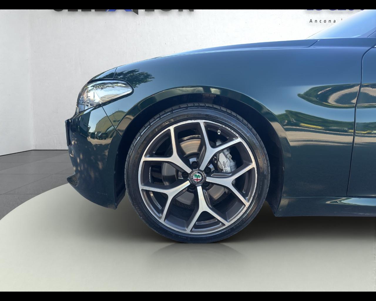 ALFA ROMEO Giulia (2016) - Giulia 2.2 Turbodiesel 160 CV AT8 Executive