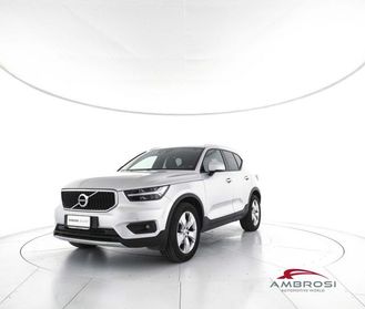 VOLVO XC40 D3 Geartronic Momentum