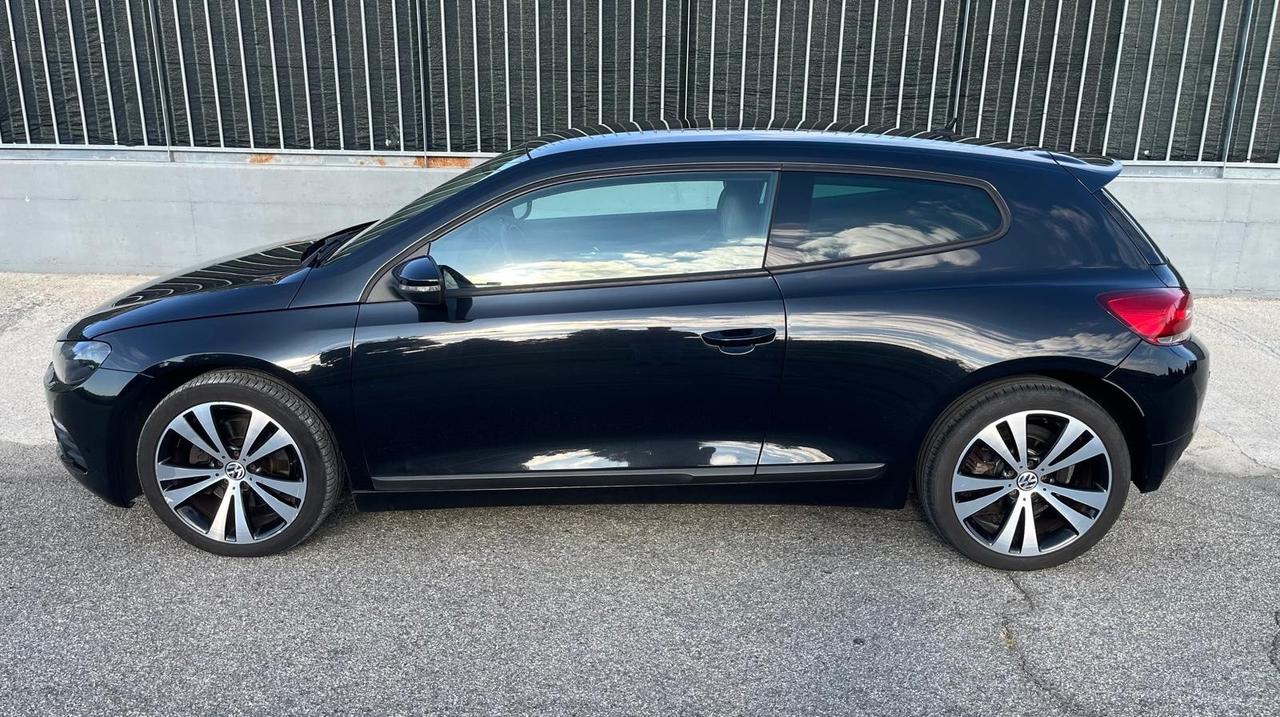 Volkswagen Scirocco 2.0 TSI - 210cv