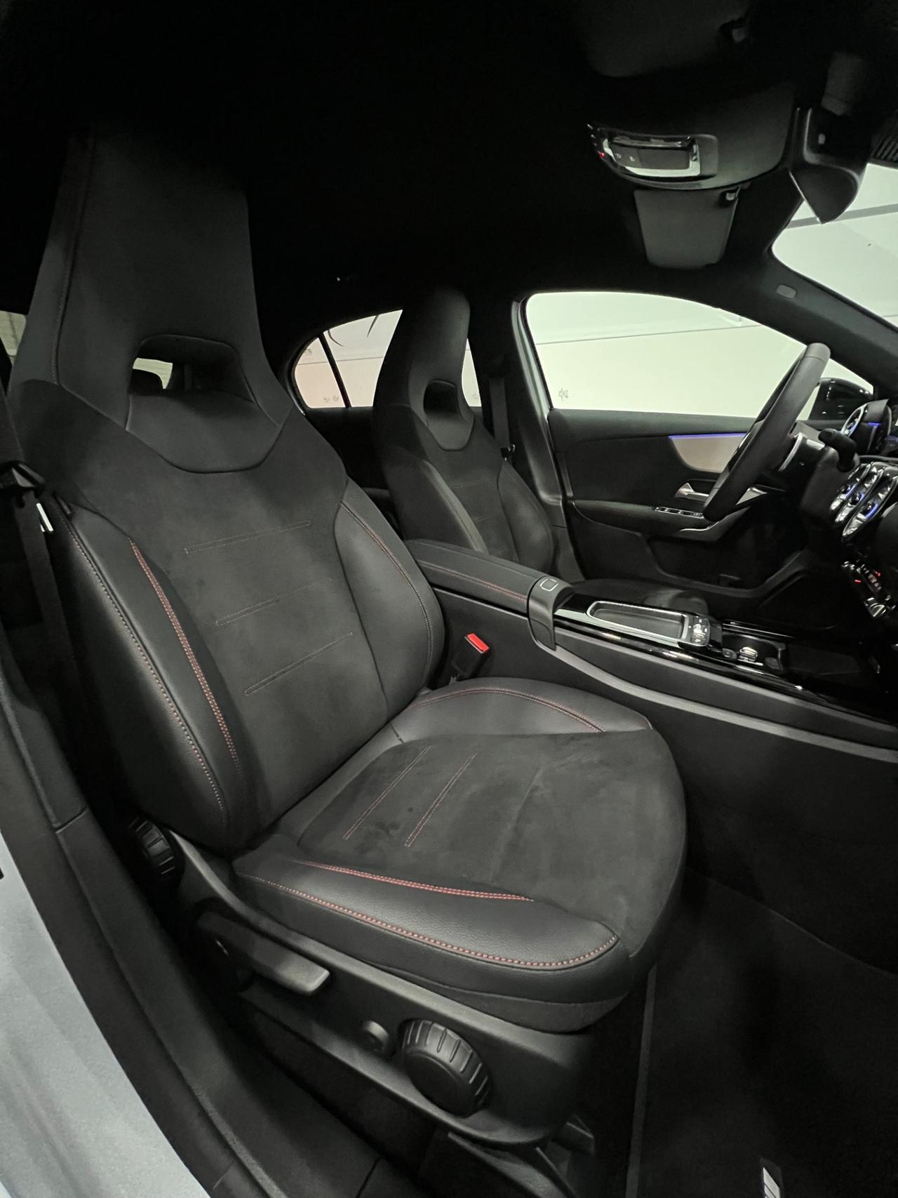 Mercedes Benz A180d Aut. AMG Line Premium 116 cv