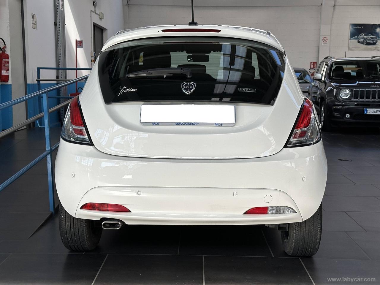 LANCIA Ypsilon 1.0 FireFly 5p.S&S Hyb. Eco Gold