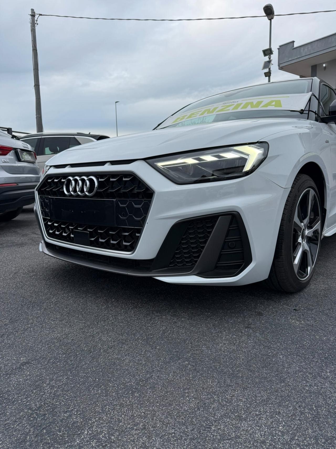 Audi A1 SPB 30 TFSI S line edition 06/2023