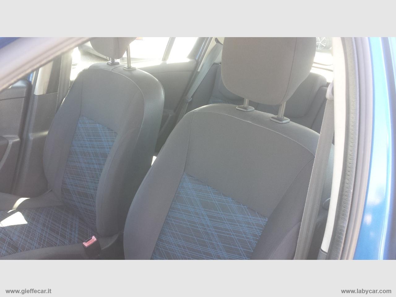 RENAULT Clio 1.2 5p. A GPL