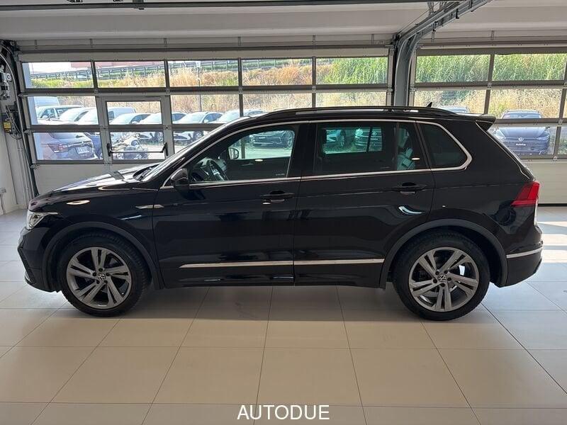 Volkswagen Tiguan R-LINE 2.0 TDI SCR 150 CV DSG