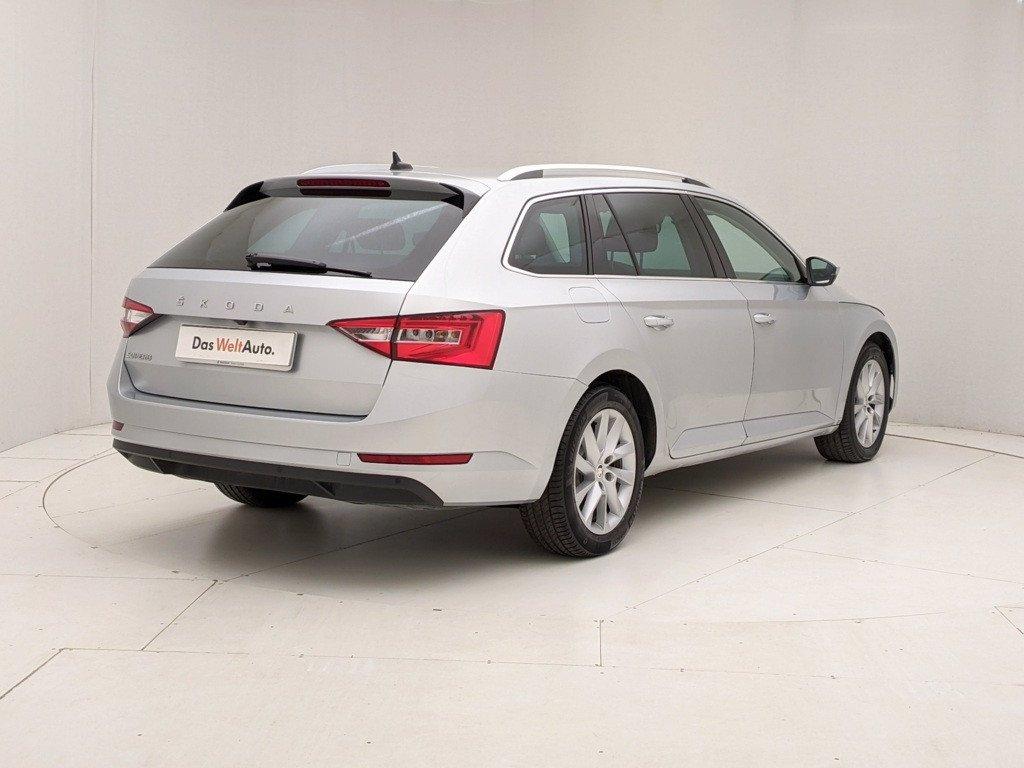 SKODA Superb 2.0 TDI EVO 150 CV SCR DSG Wagon Executive del 2021