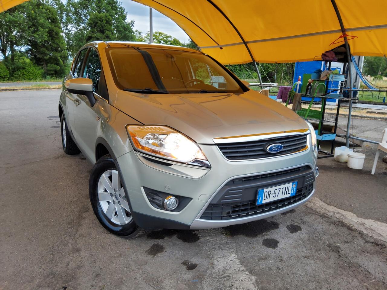 Ford Kuga 2.0 TDCi 136 CV 4WD Titanium DPF
