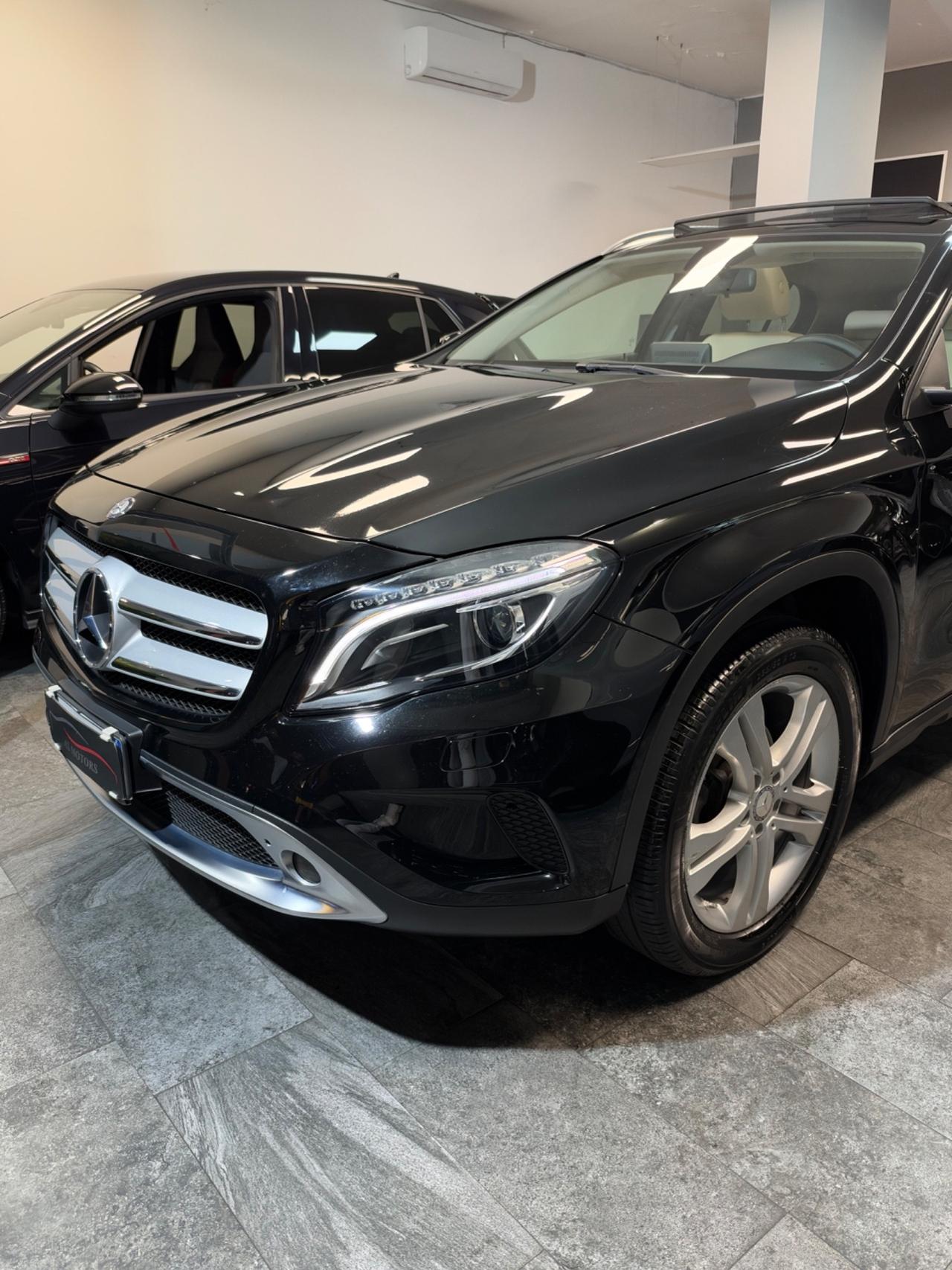 Mercedes-benz GLA 200 d Sport Tetto apribile