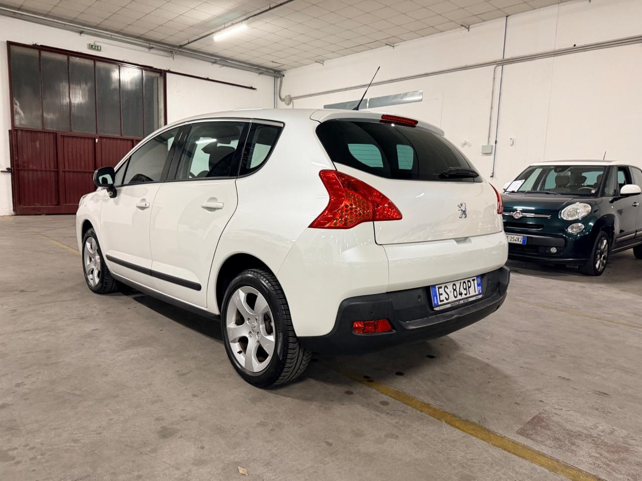 Peugeot 3008 1.6 HDi 115CV Active