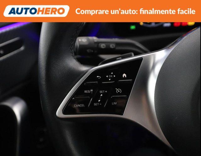 MERCEDES-BENZ A 250 e hybrid EQ Premium