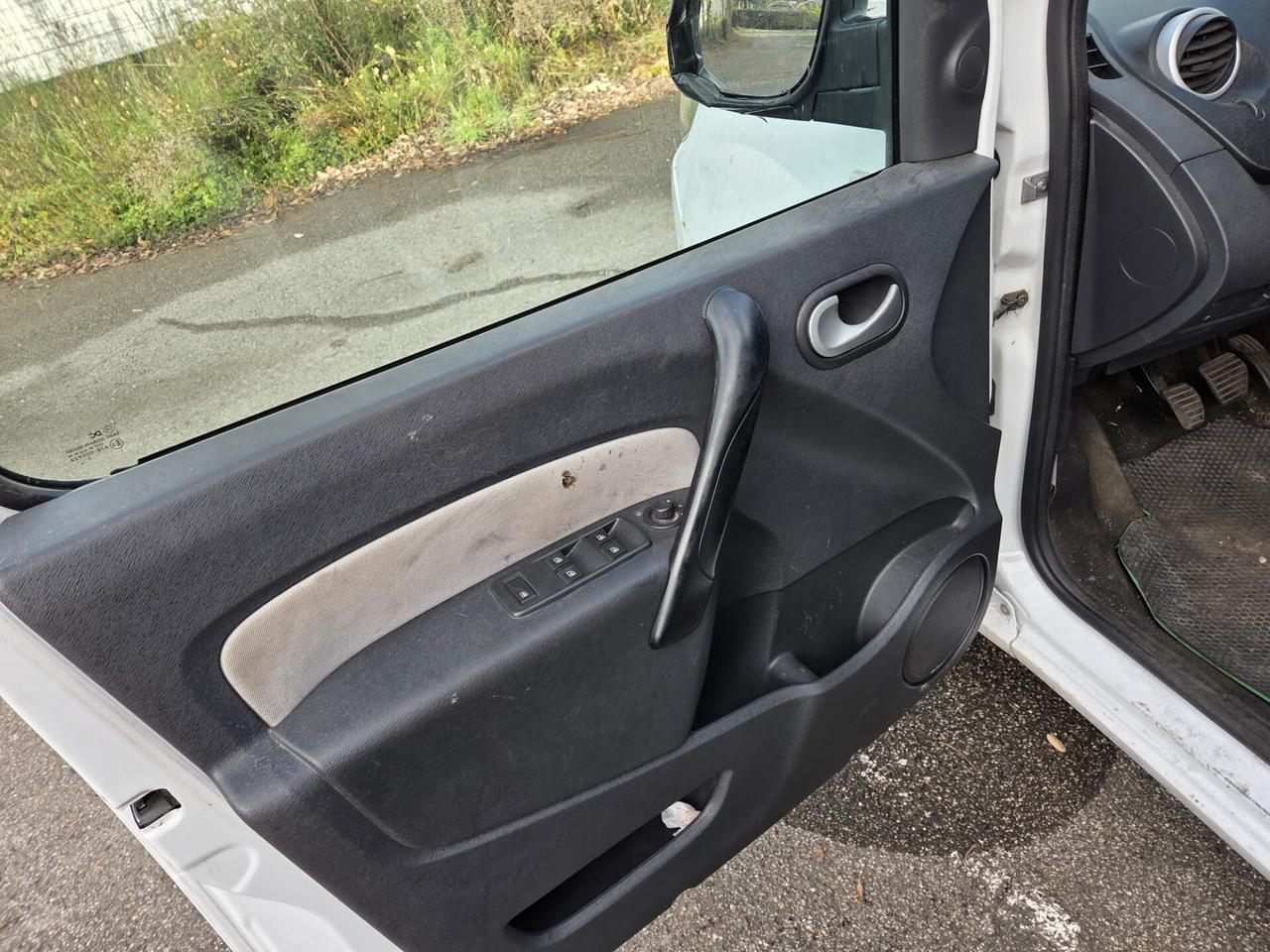 Renault Kangoo 1.5 dCi 110CV 5 porte Stop & Start Extrem N1