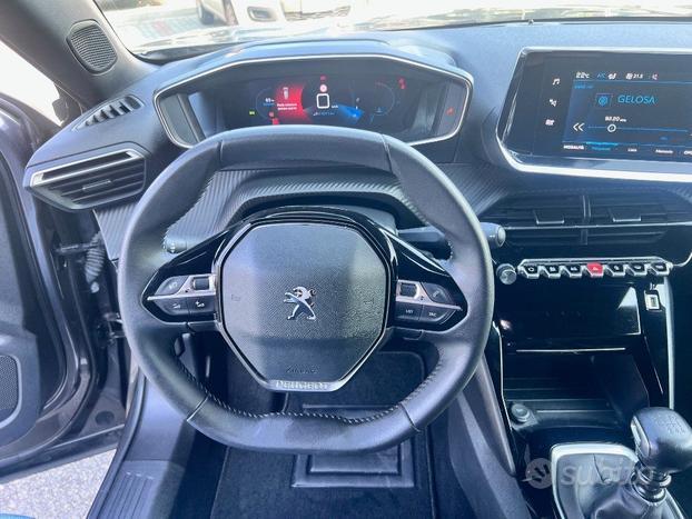 PEUGEOT 2008 PureTech 100 S&S Allure Pack